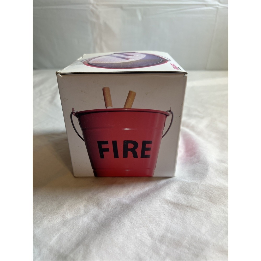 Vintage Fire Bucket Ashtray - Picture 3 of 6